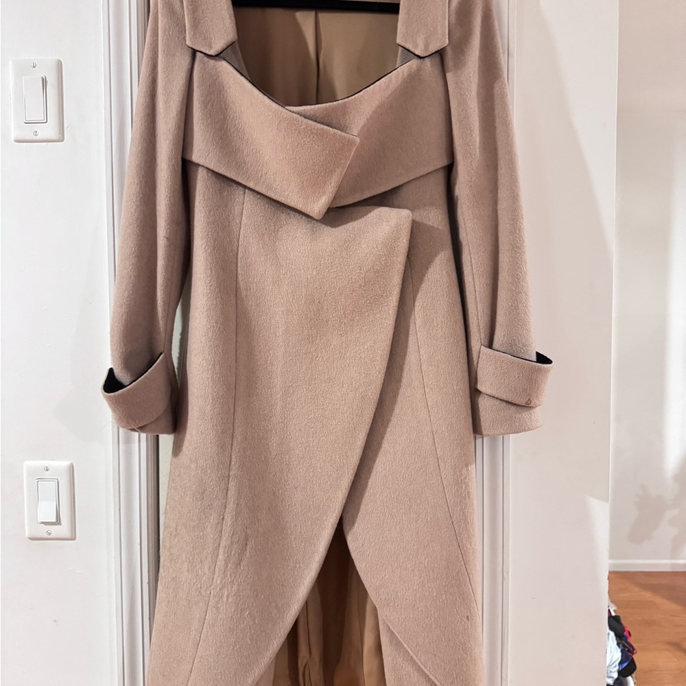 Elegant Tan Cashmere/Velvet Women's Dress Coat sz small - Picture 1 of 6